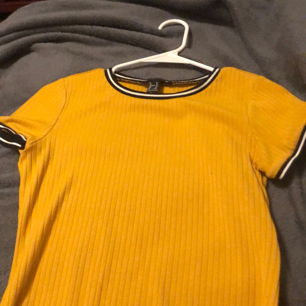 Forever 21 shirt